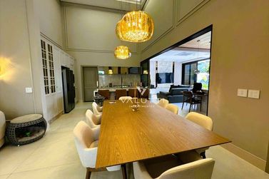 Casa &agrave; venda - 280m&sup2; - Royal Boulevard Yacht Residence e Resort