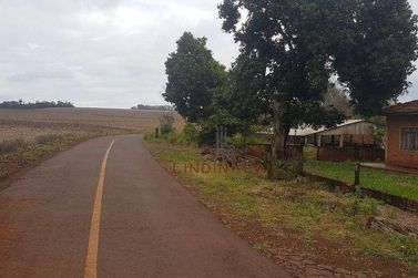 Ch&aacute;cara &agrave; venda - 28260m&sup2; - Centro