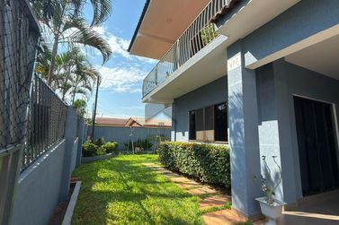Sobrado &agrave; venda - 375m&sup2; - Porto Meira
