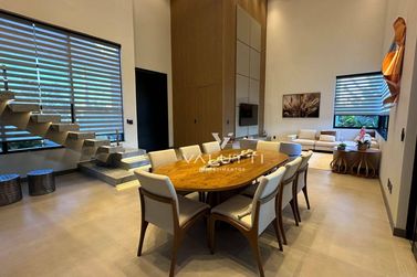 Sobrado &agrave; venda - 356m&sup2; - Condom&iacute;nio &Aacute;guas Claras