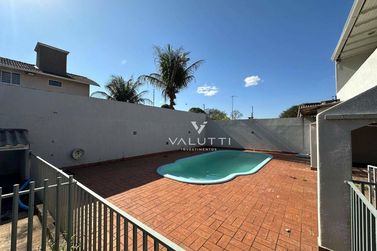 Sobrado &agrave; venda - 308m&sup2; - Jardim Alice I