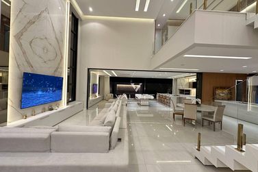 Sobrado &agrave; venda - 472m&sup2; - Condom&iacute;nio Residencial Esmeralda