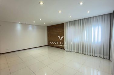 Casa &agrave; venda - 373m&sup2; - Condom&iacute;nio Solar das Palmeiras
