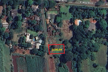 Terreno &agrave; venda - 2m&sup2; - Lote Grande