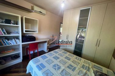 Sobrado &agrave; venda - 429m&sup2; - Condom&iacute;nio Residencial Village Igua&ccedil;u