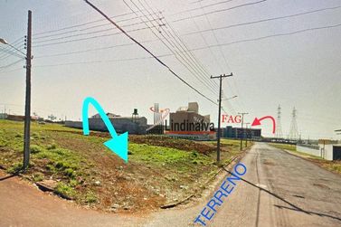 Terreno &agrave; venda - 800m&sup2; - Santa Cruz