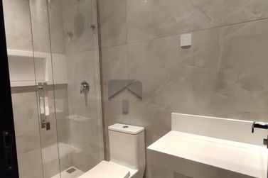 Casa &agrave; venda - 180m&sup2; - Carim&atilde;