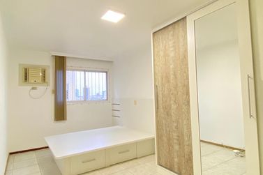 Apartamento &agrave; venda - 122m&sup2; - Centro