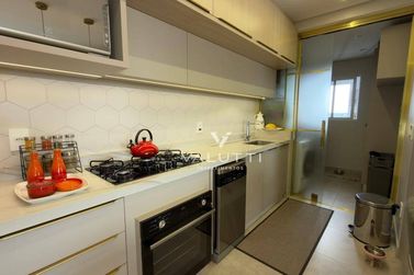Apartamento &agrave; venda - 85m&sup2; - Edif&iacute;cio Cancun