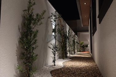 Casa &agrave; venda - 180m&sup2; - Carim&atilde;