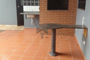Casa &agrave; venda - 180m&sup2; - Jardim Copacabana