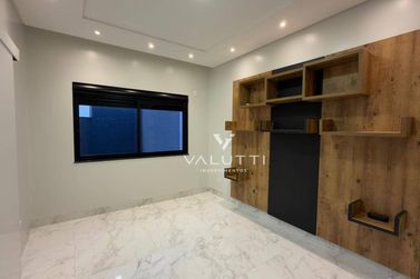 Casa &agrave; venda - 215m&sup2; - Condom&iacute;nio Residencial Vila A Park