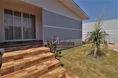 Casa &agrave; venda - 290m&sup2; - Vila Residencial A
