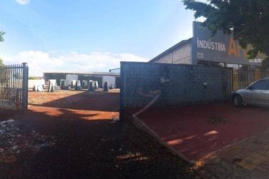 Sal&atilde;o Comercial &agrave; venda - 1100m&sup2; - Parque Morumbi II