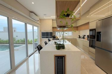 Casa &agrave; venda - 225m&sup2; - Royal Boulevard Yacht Residence e Resort