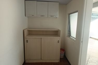 Sobrado &agrave; venda - 150m&sup2; - Centro