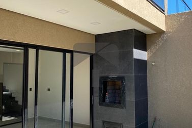 Sobrado &agrave; venda - 215m&sup2; - Yolanda
