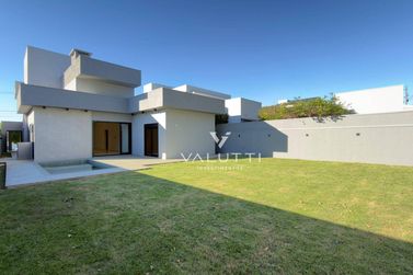 Casa &agrave; venda - 340m&sup2; - Condom&iacute;nio Solar das Palmeiras