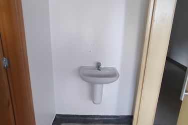 Sala Comercial &agrave; venda - 839m&sup2; - Centro