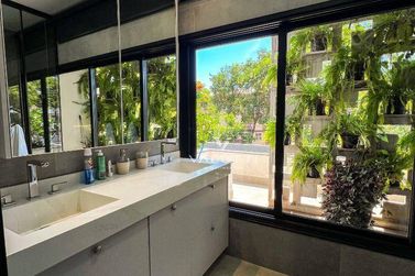 Casa &agrave; venda - 483m&sup2; - Condom&iacute;nio Residencial Castel Franco