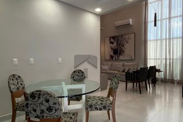 Casa &agrave; venda - 262m&sup2; - Jardim Bandeirantes
