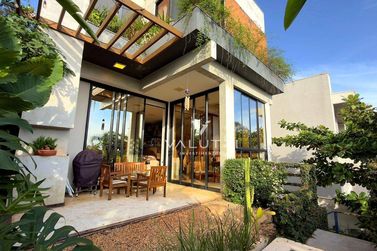 Sobrado &agrave; venda - 240m&sup2; - Condom&iacute;nio Terras Alpha I
