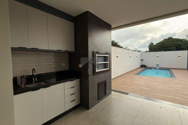 Sobrado para alugar - 240m&sup2; - Yolanda