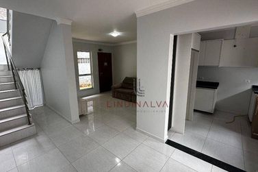 Sobrado para alugar - 82m&sup2; - Vila Yolanda