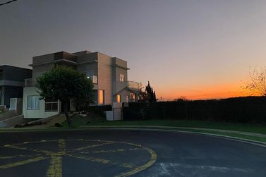Casa &agrave; venda - 338m&sup2; - Klp
