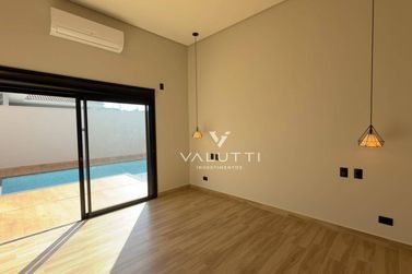 Casa &agrave; venda - 252m&sup2; - Condom&iacute;nio &Aacute;guas Claras