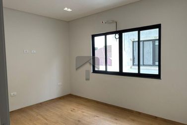 Sobrado para alugar - 240m&sup2; - Yolanda