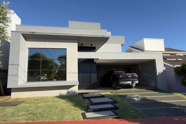 Casa &agrave; venda - 340m&sup2; - Condom&iacute;nio Solar das Palmeiras