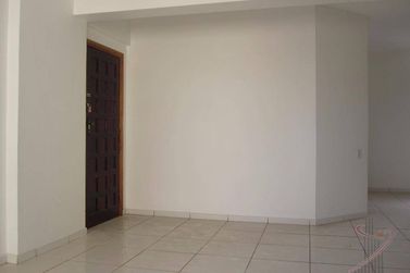 Apartamento &agrave; venda - 115m&sup2; - Centro