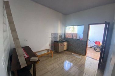 Casa para alugar - 50m&sup2; - Jardim Veneza