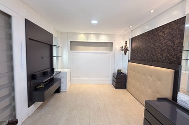 Sobrado &agrave; venda - 464m&sup2; - Condominio Residencial Lago dos Cisnes