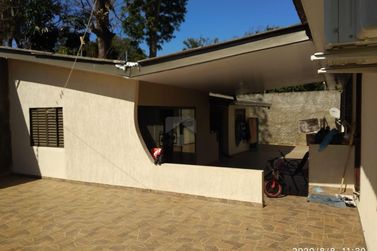 Casa &agrave; venda - 150m&sup2; - Vila A