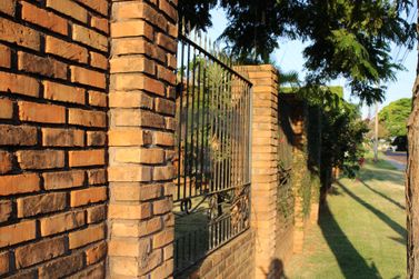 Sobrado &agrave; venda - 250m&sup2; - Jardim Eliza I