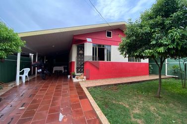 Casa &agrave; venda - 360m&sup2; - Parque Ouro Verde