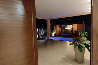 Casa &agrave; venda - 200m&sup2; - Cidade Nova