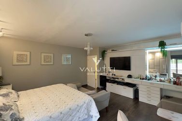 Sobrado &agrave; venda - 474m&sup2; - Condom&iacute;nio Vila Residencial B