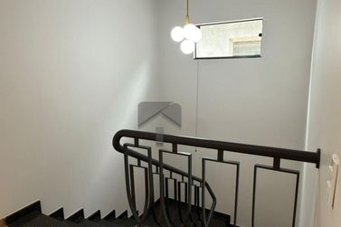 Sobrado para alugar - 240m&sup2; - Yolanda