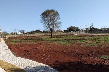 Terreno &agrave; venda - 360m&sup2; - Condominio Residencial Falls Ville