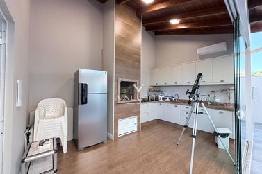 Casa &agrave; venda - 260m&sup2; - Condom&iacute;nio Terras Alpha I