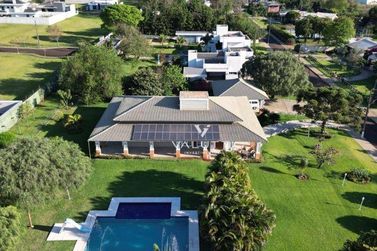 Casa &agrave; venda - 600m&sup2; - Condom&iacute;nio Chacara Natureza