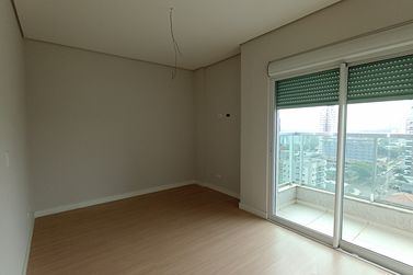 Apartamento &agrave; venda - 203m&sup2; - Centro