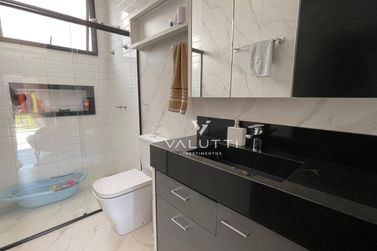 Casa &agrave; venda - 244m&sup2; - Condom&iacute;nio Arco de Paris