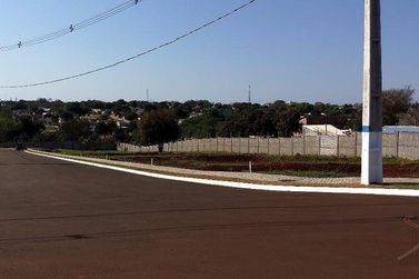 Terreno &agrave; venda - 360m&sup2; - Condominio Residencial Falls Ville