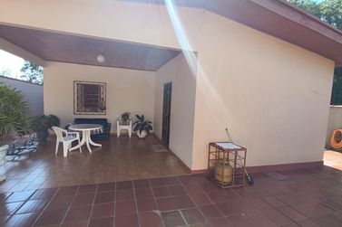 Ch&aacute;cara &agrave; venda - 150m&sup2; - Mata Verde