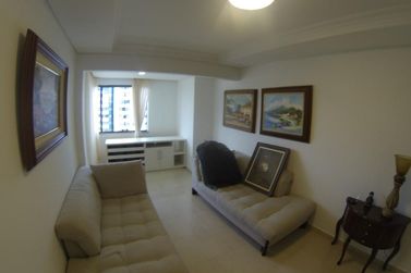 Apartamento &agrave; venda - 256m&sup2; - Centro