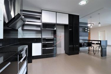 Casa &agrave; venda - 251m&sup2; - Condom&iacute;nio Residencial Arco di Roma